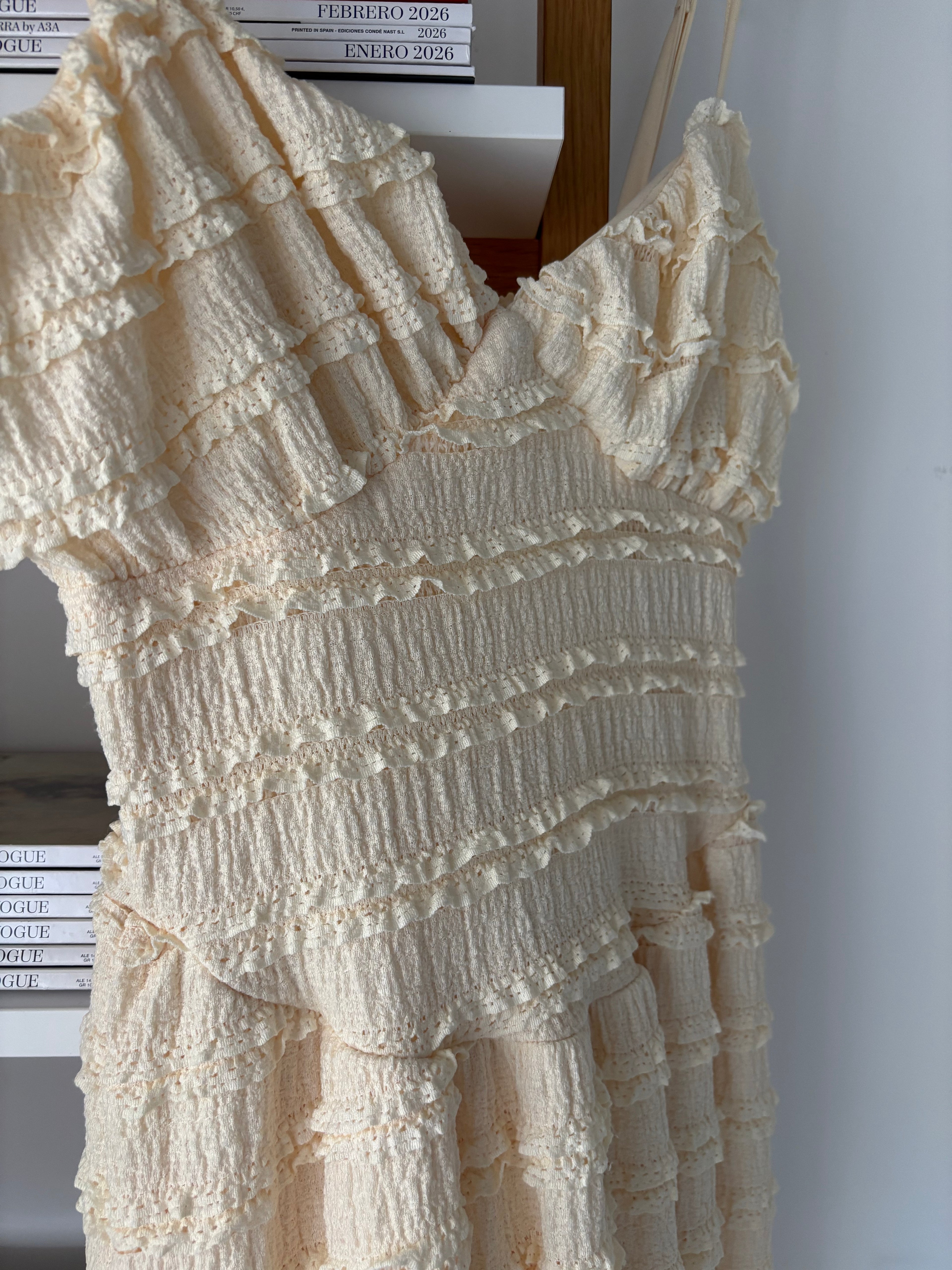 VESTIDO PUNTILLA